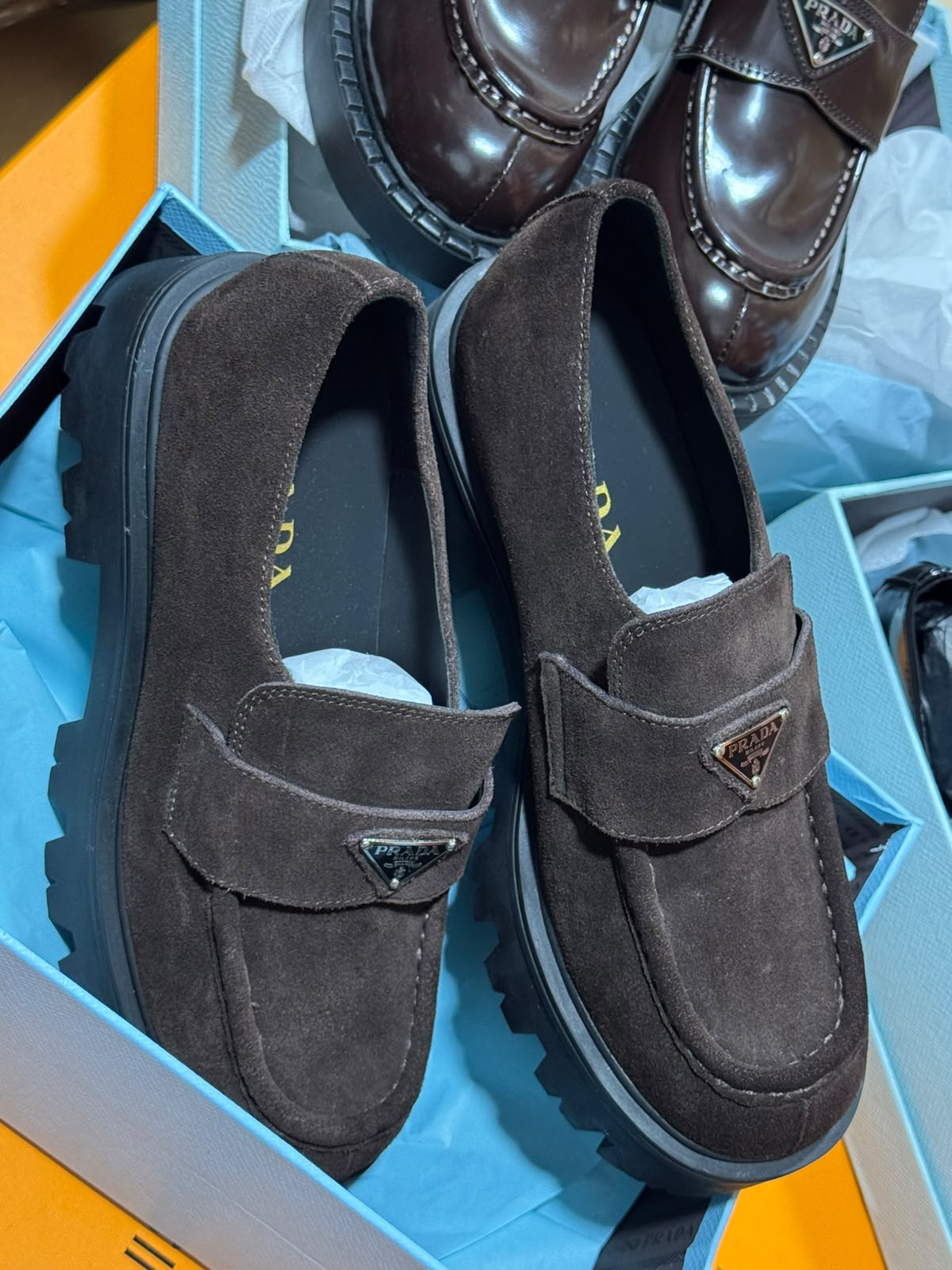 Chaussures Prada en Vrai Cuir
