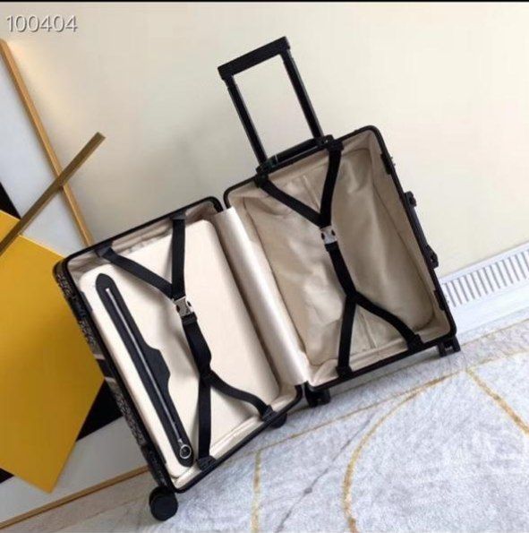 Valise Christian Dior Brodé 20 kg