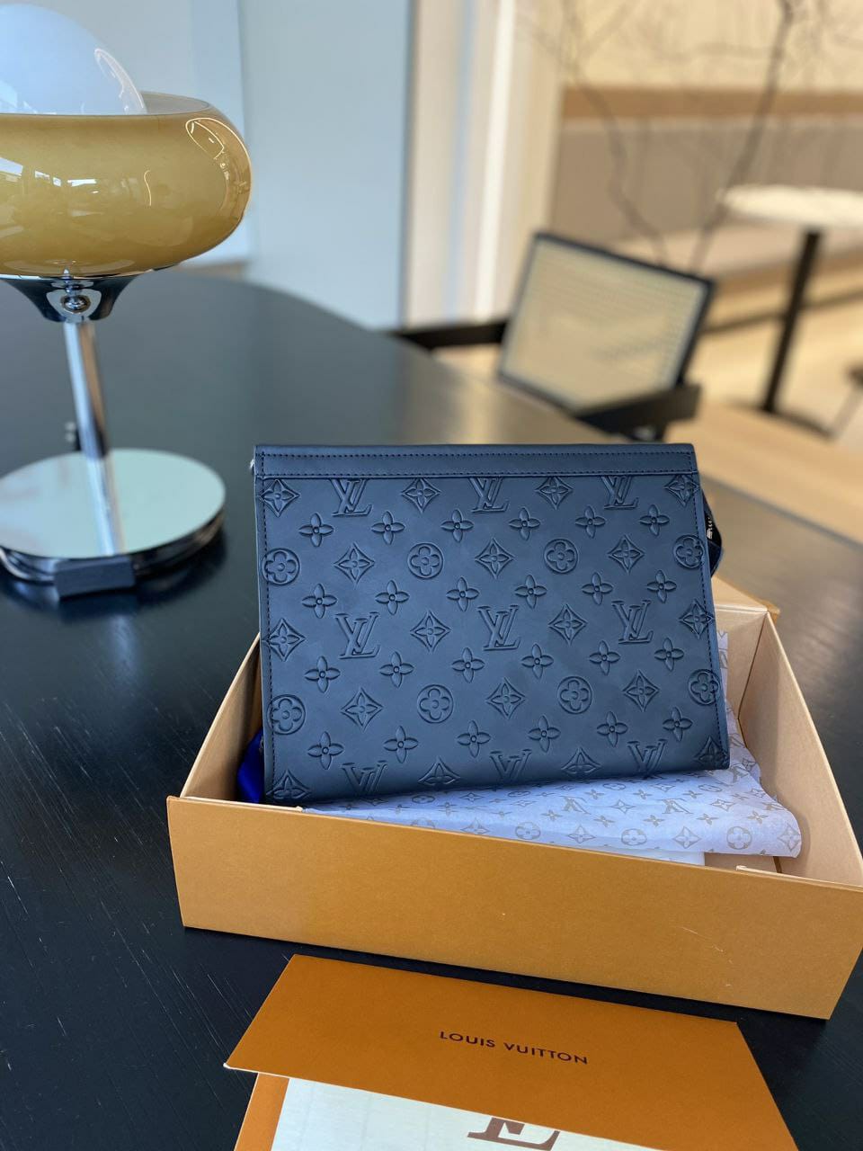 Pochette a main Louis Vuitton Homme