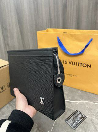 Pochette a main Louis Vuitton Homme