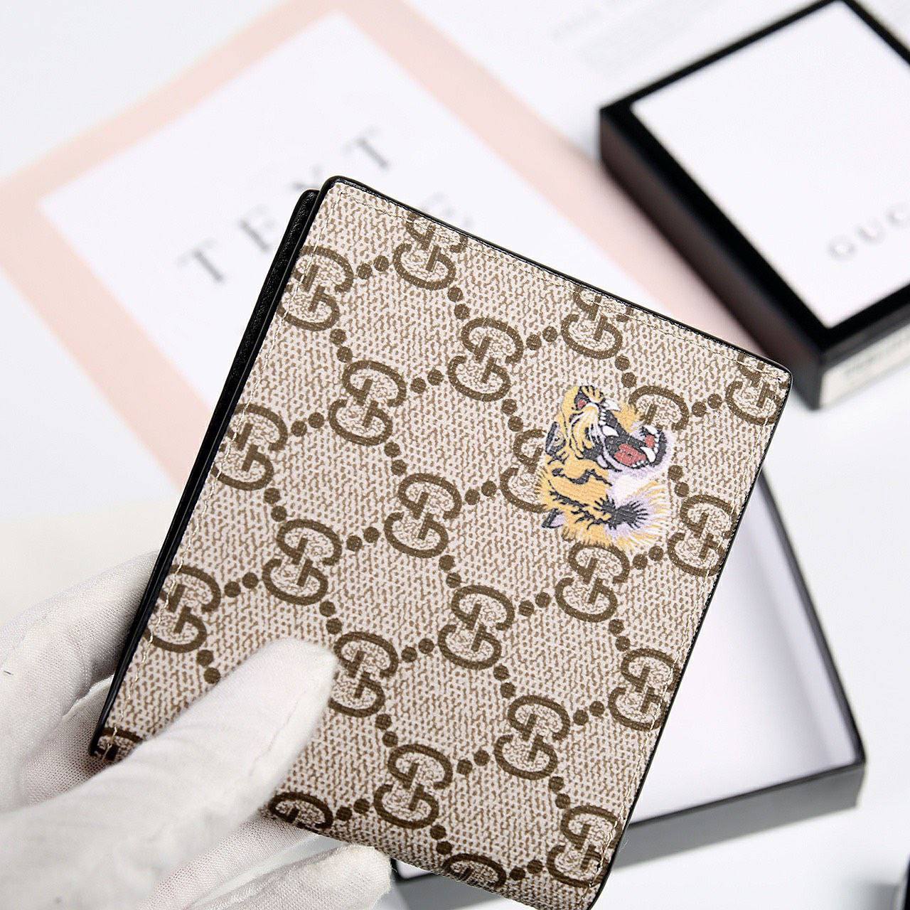 Porte feuille Louis Vuitton Gucci homme