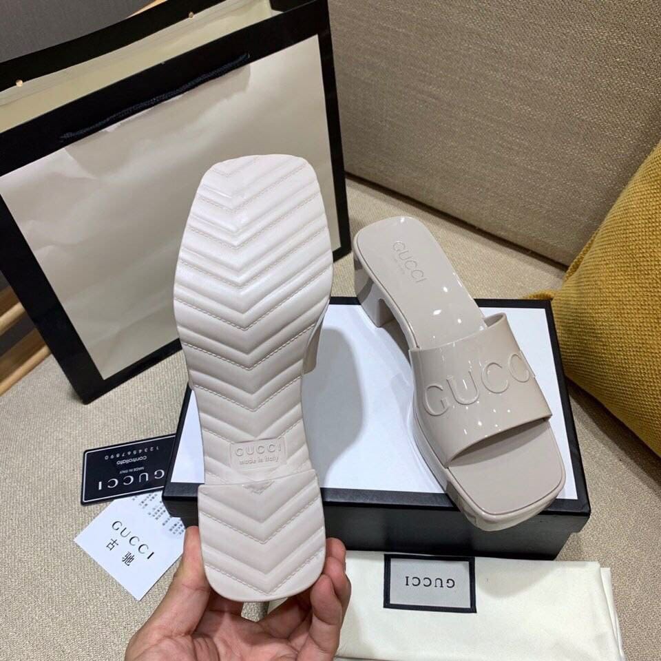 Sandales Gucci en couleurs femme