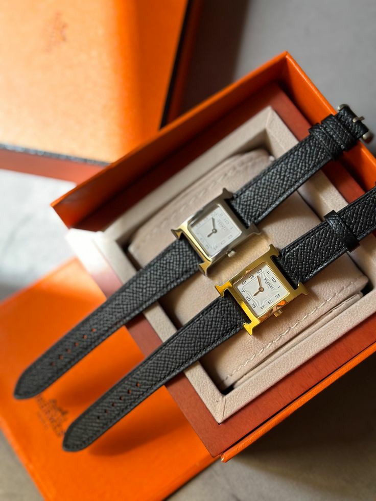 Montre Hermès a Bracelet Vrai Cuir