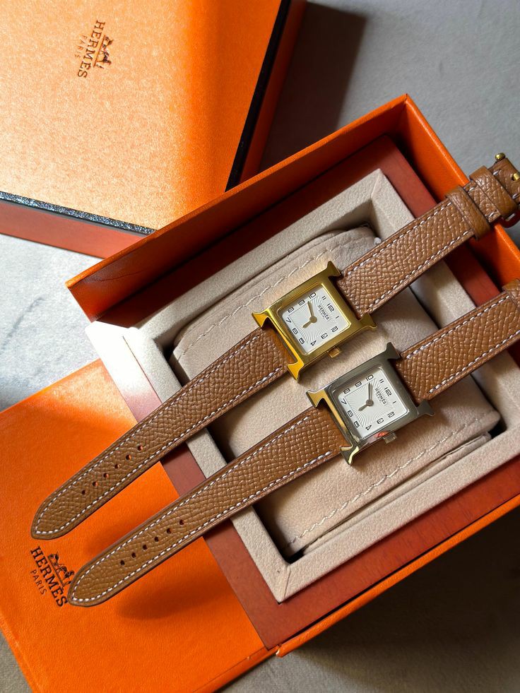 Montre Hermès a Bracelet Vrai Cuir