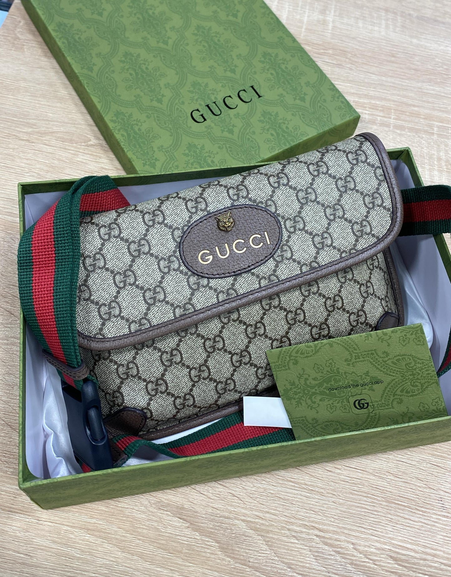Pochette Gucci en Vrai Cuir Homme A bandoulière