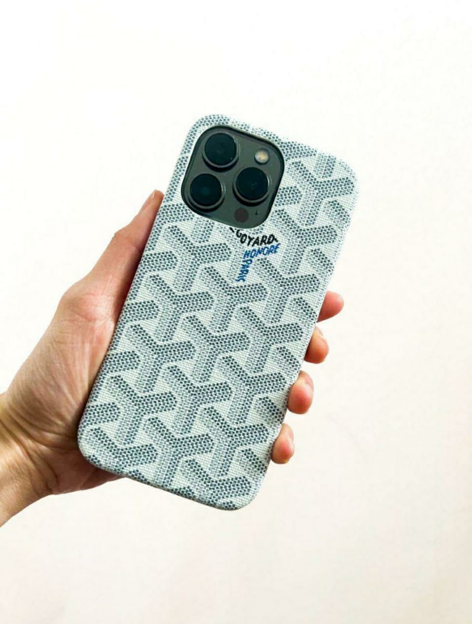 Coque Goyatd en Cuir pour Iphone 15 pro max