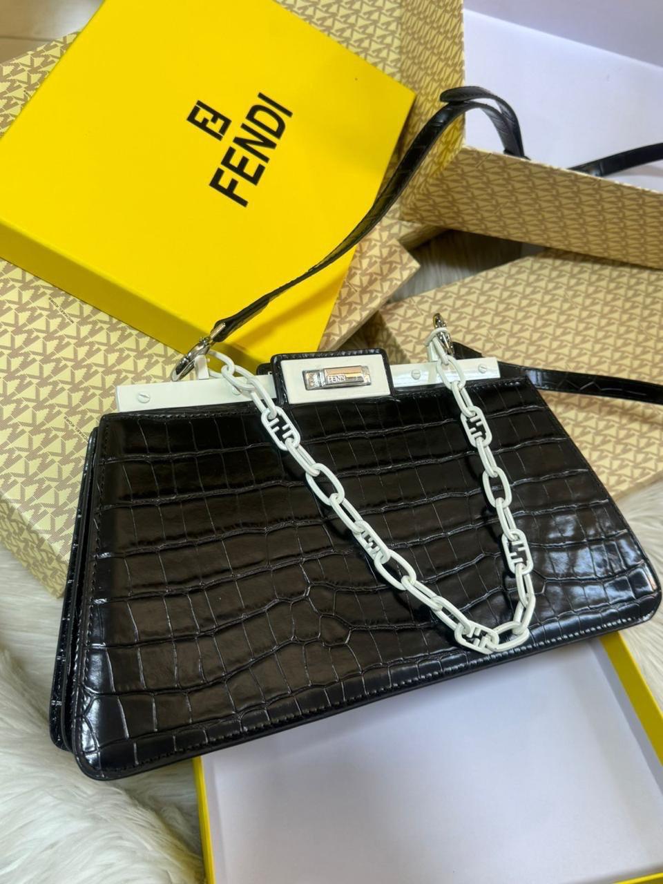 Sac Fendi Chic Croco