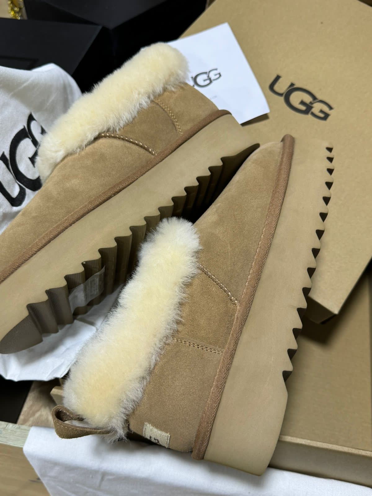Pantoufle UGG Tendance Pour Femme