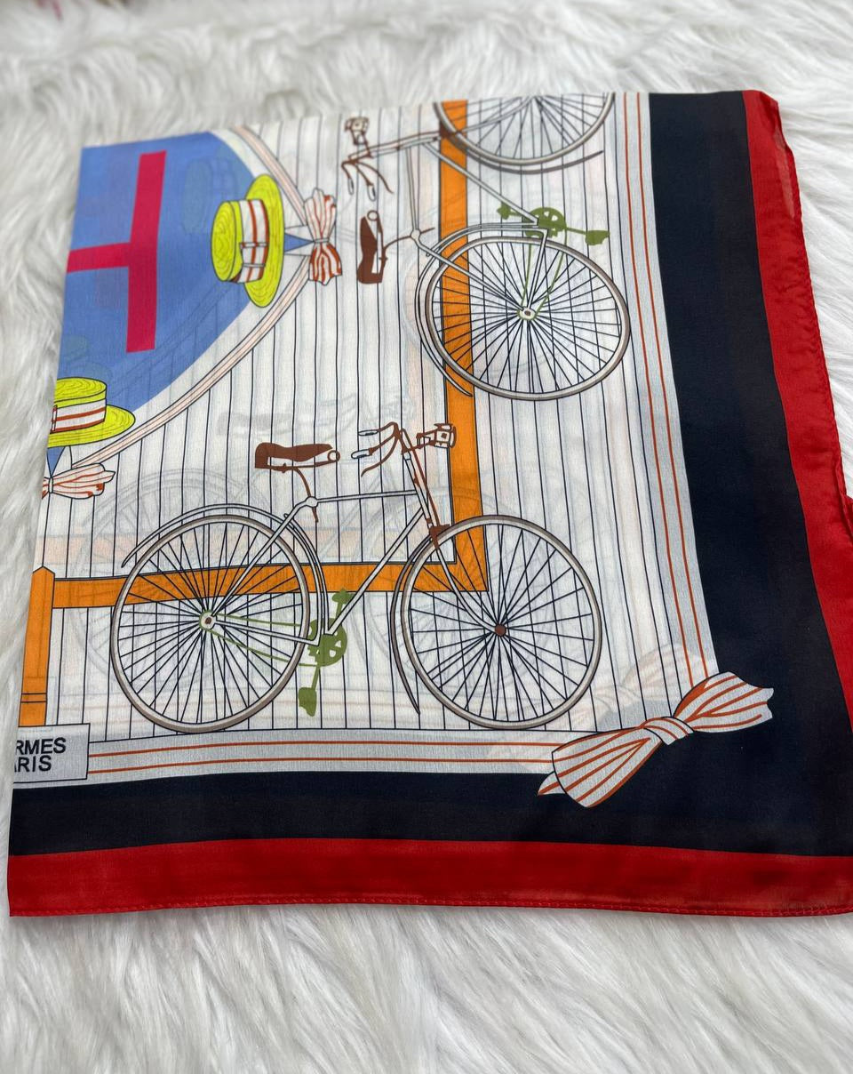 Châles Hermès Semi Soie