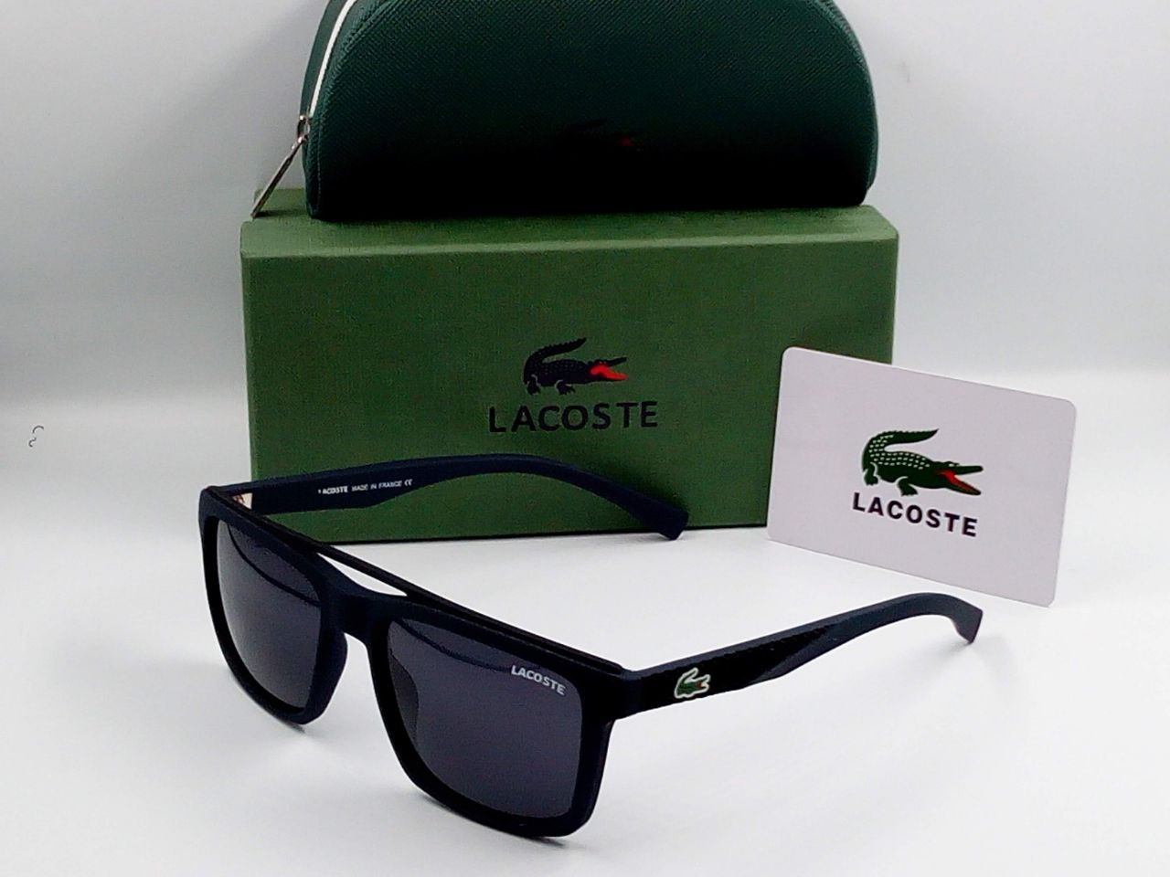 Lunette Solaire Lacoste CO1230