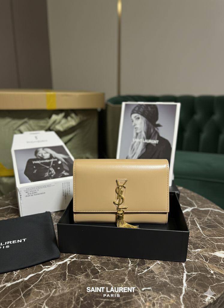 Sac Yves Saint Laurent en vrai cuir