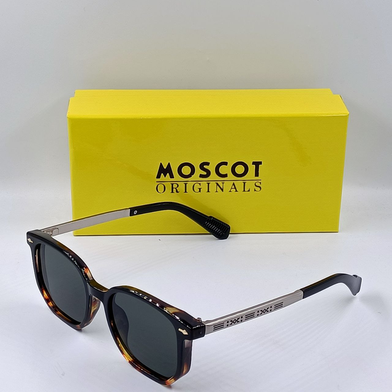 Lunette Solaire Moscot MS4562