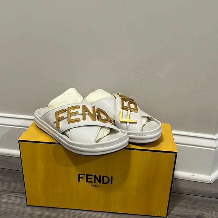 Mule Fendi Fendigraphy En Cuir