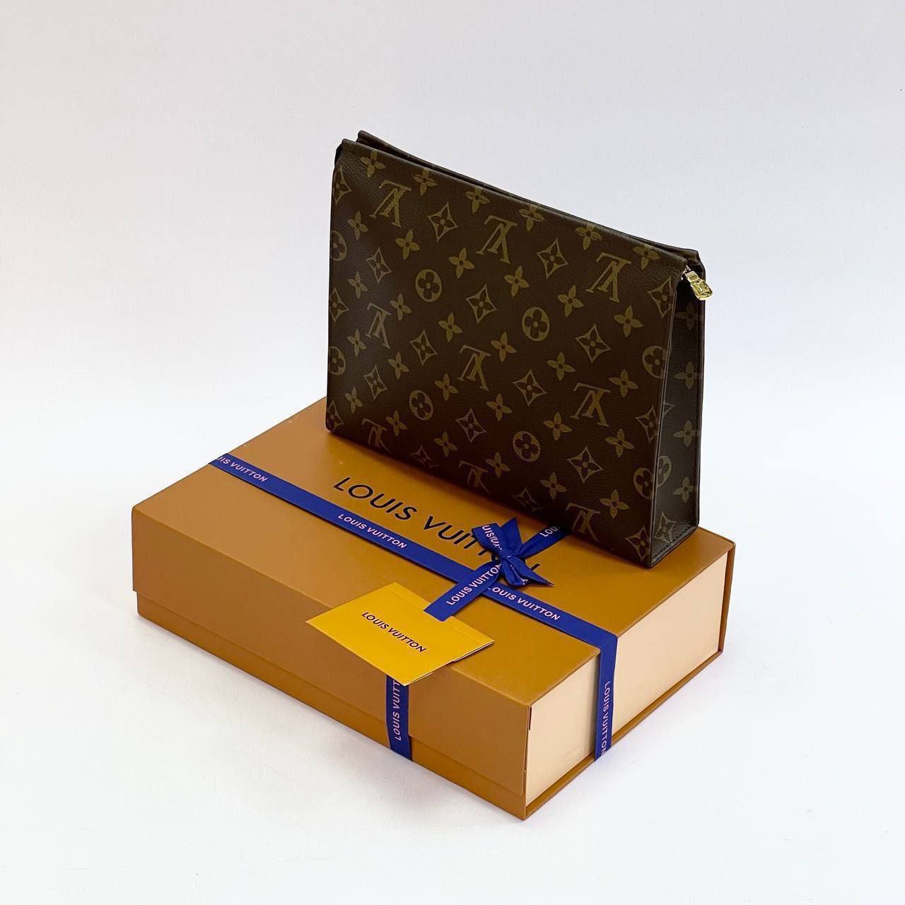 Pochette Louis Vuitton Monograme en Vrai Cuir