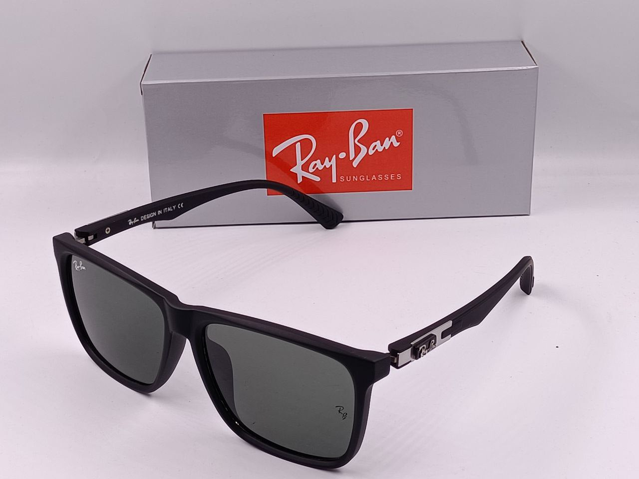 Lunette Solaire Ray Ban RB7633