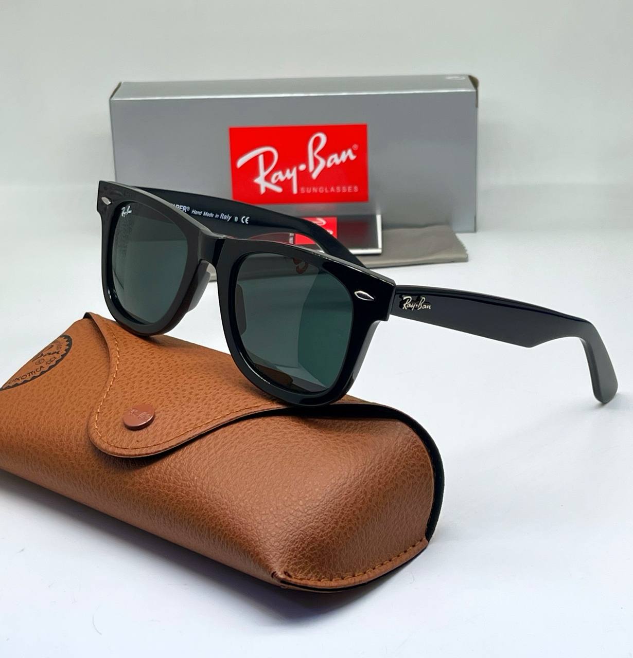 Lunette Solaire Ray Ban RB8015