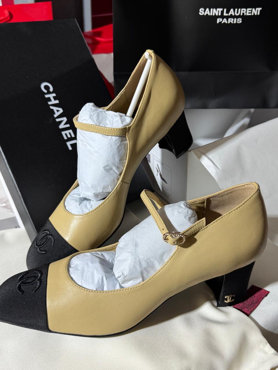 Escarpins Chanel en Vrai Cuir