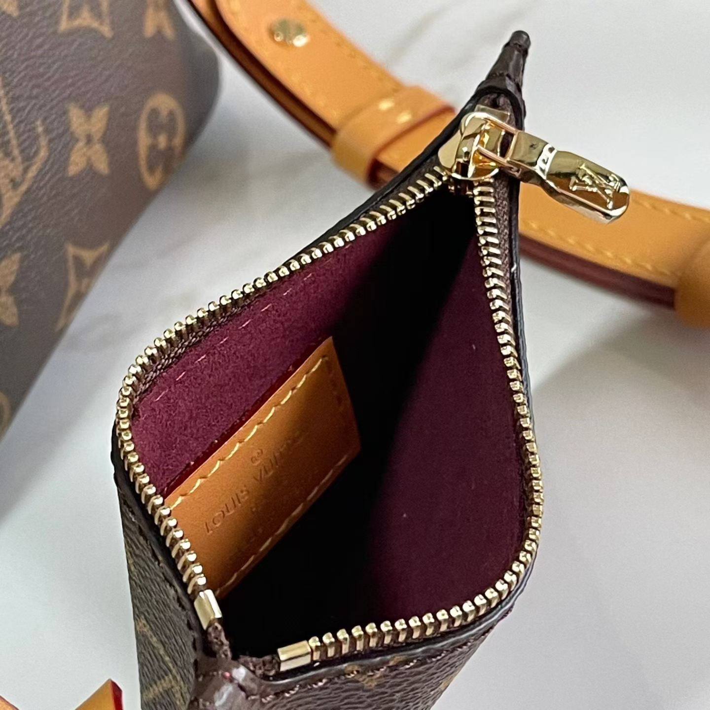 Sac Louis Vuitton Seau