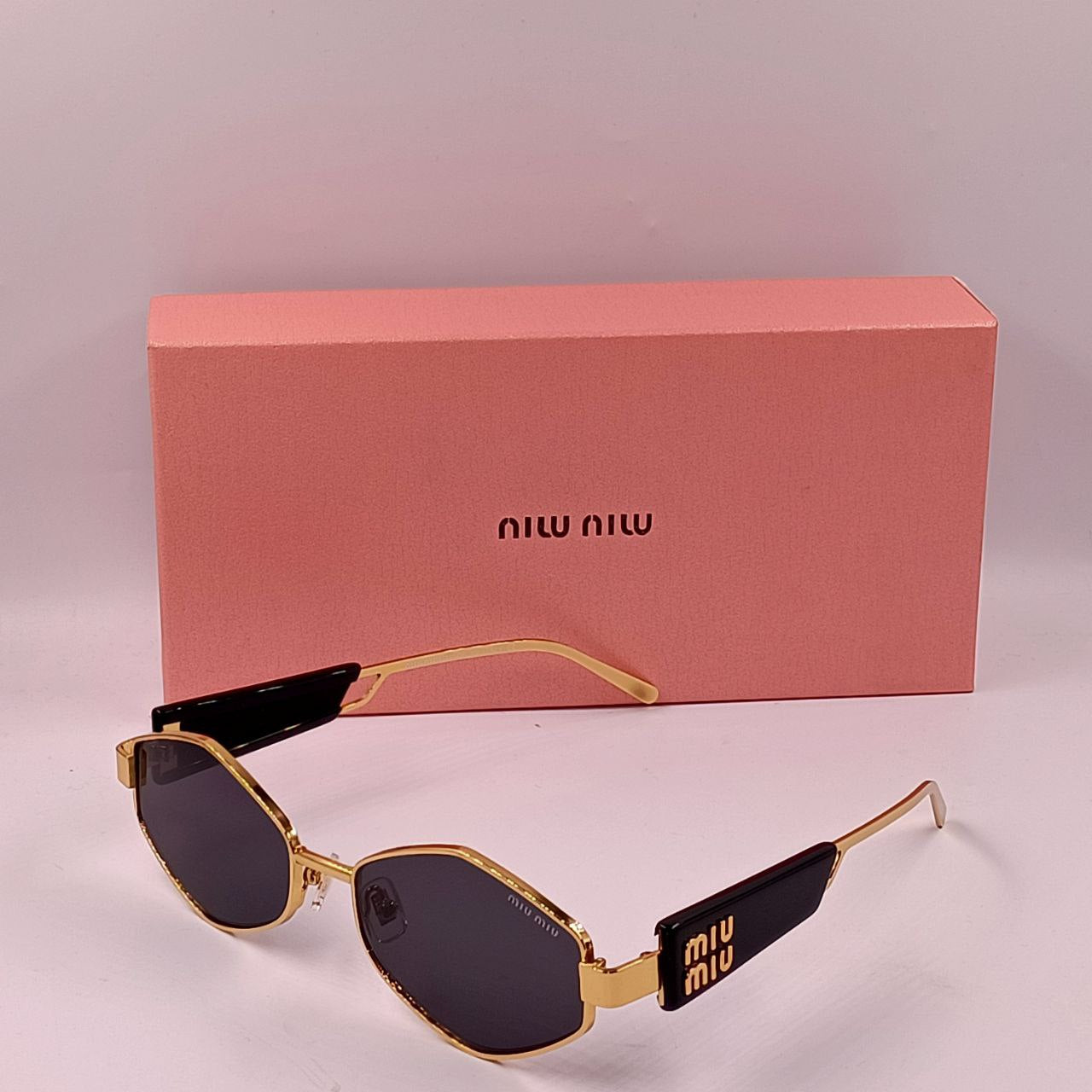 Lunette Solaire de Luxe Miu Miu