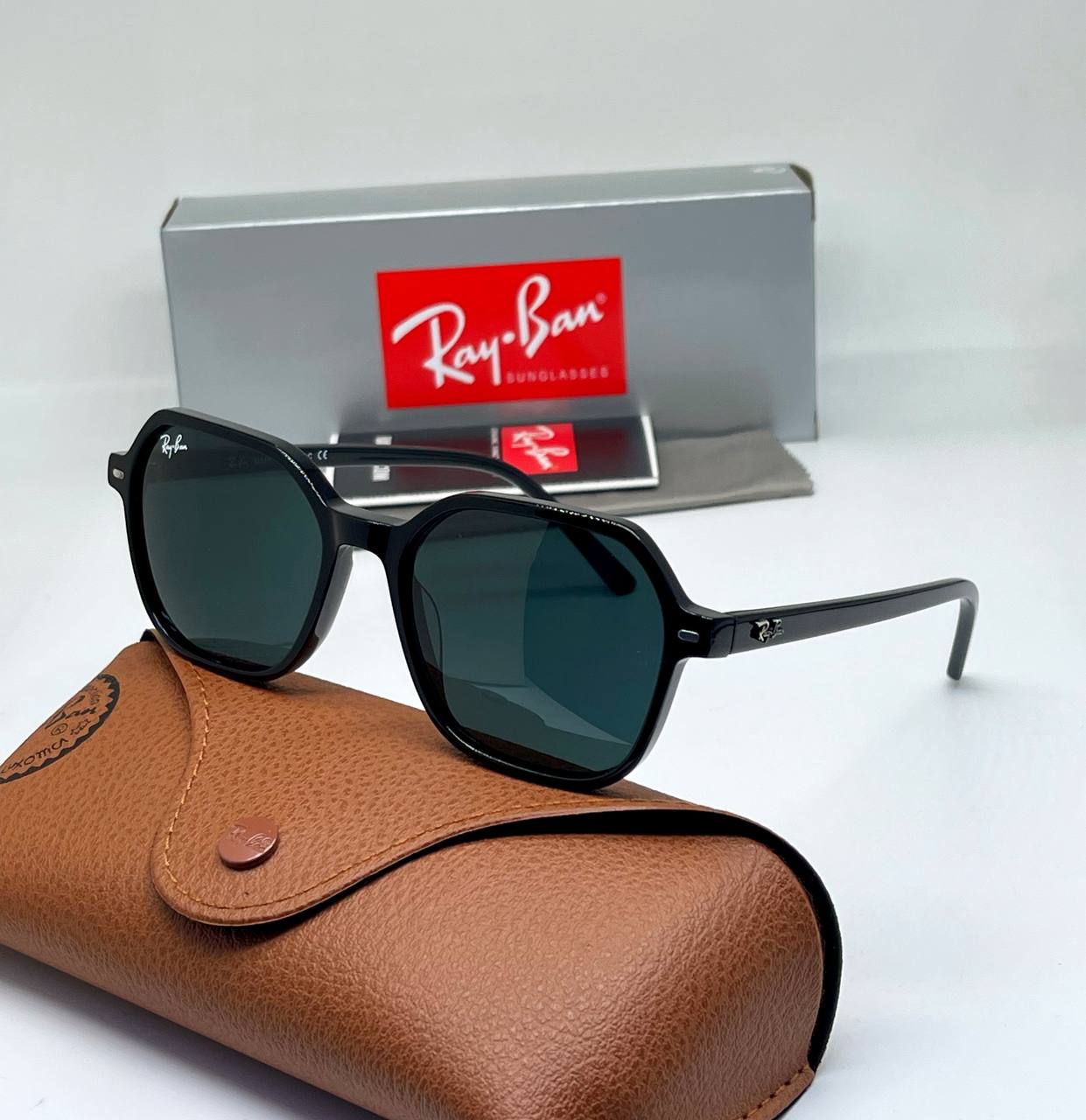 Lunette Solaire Ray Ban RB6944
