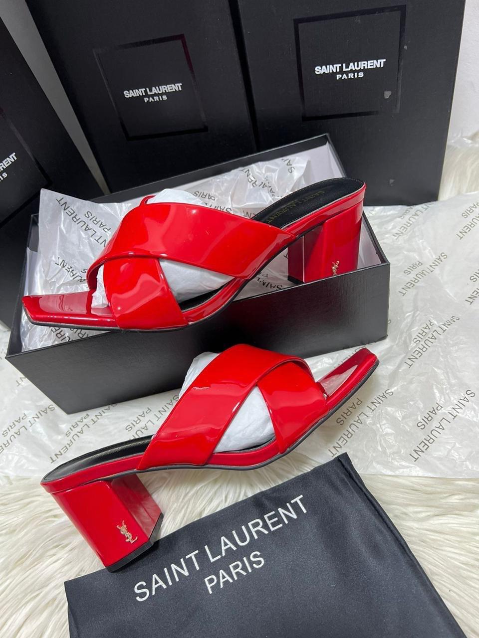 Talon Yves Saint Laurent en Cuir