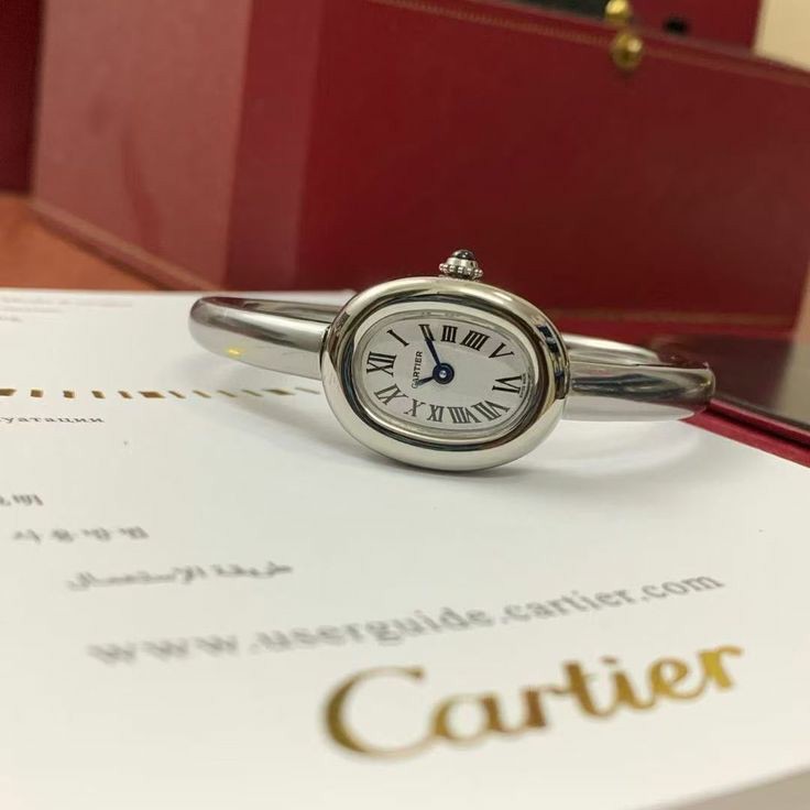 Montre Cartier Baignoire