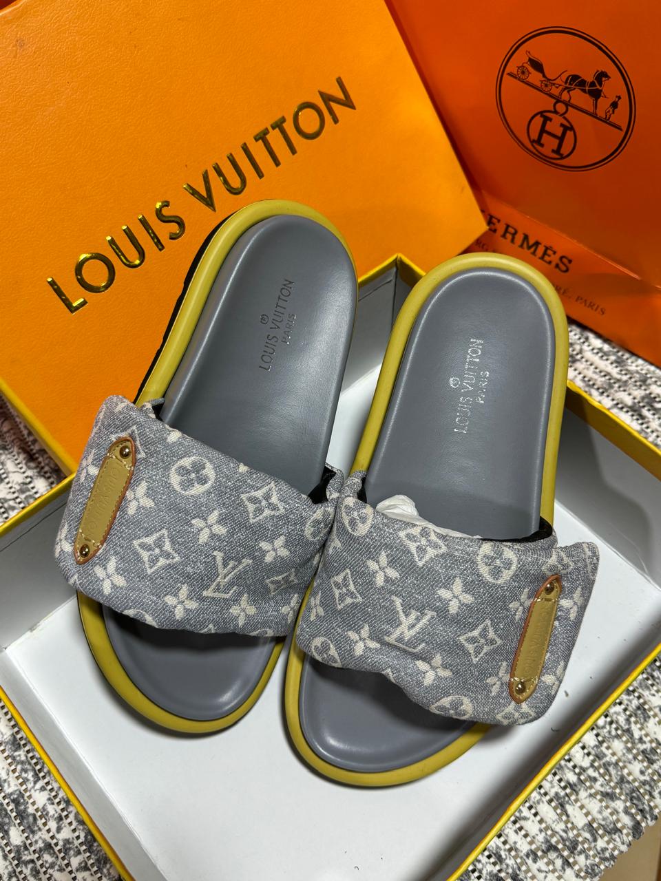 Sandales Louis Vuitton Muttono