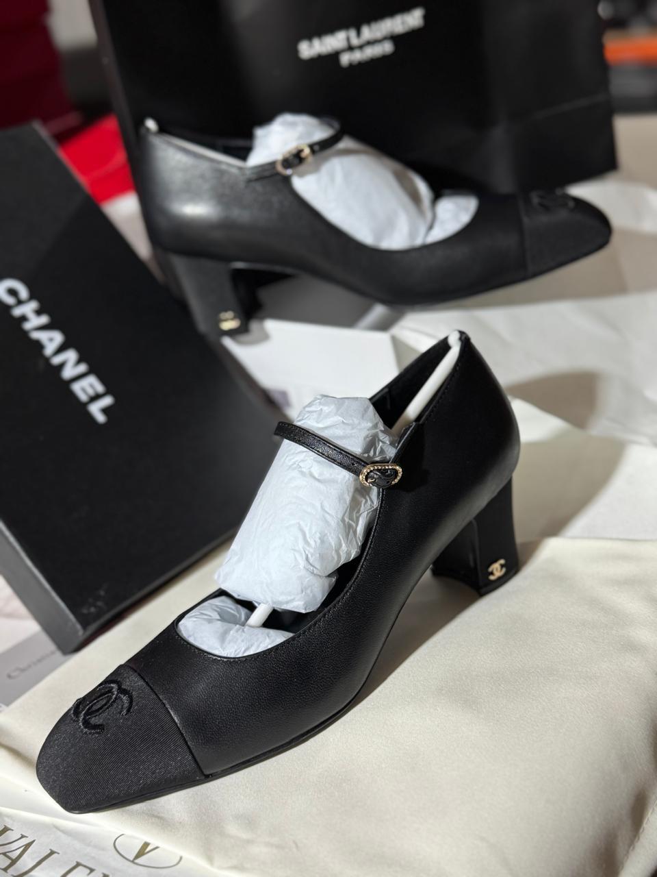 Escarpins Chanel en Vrai Cuir