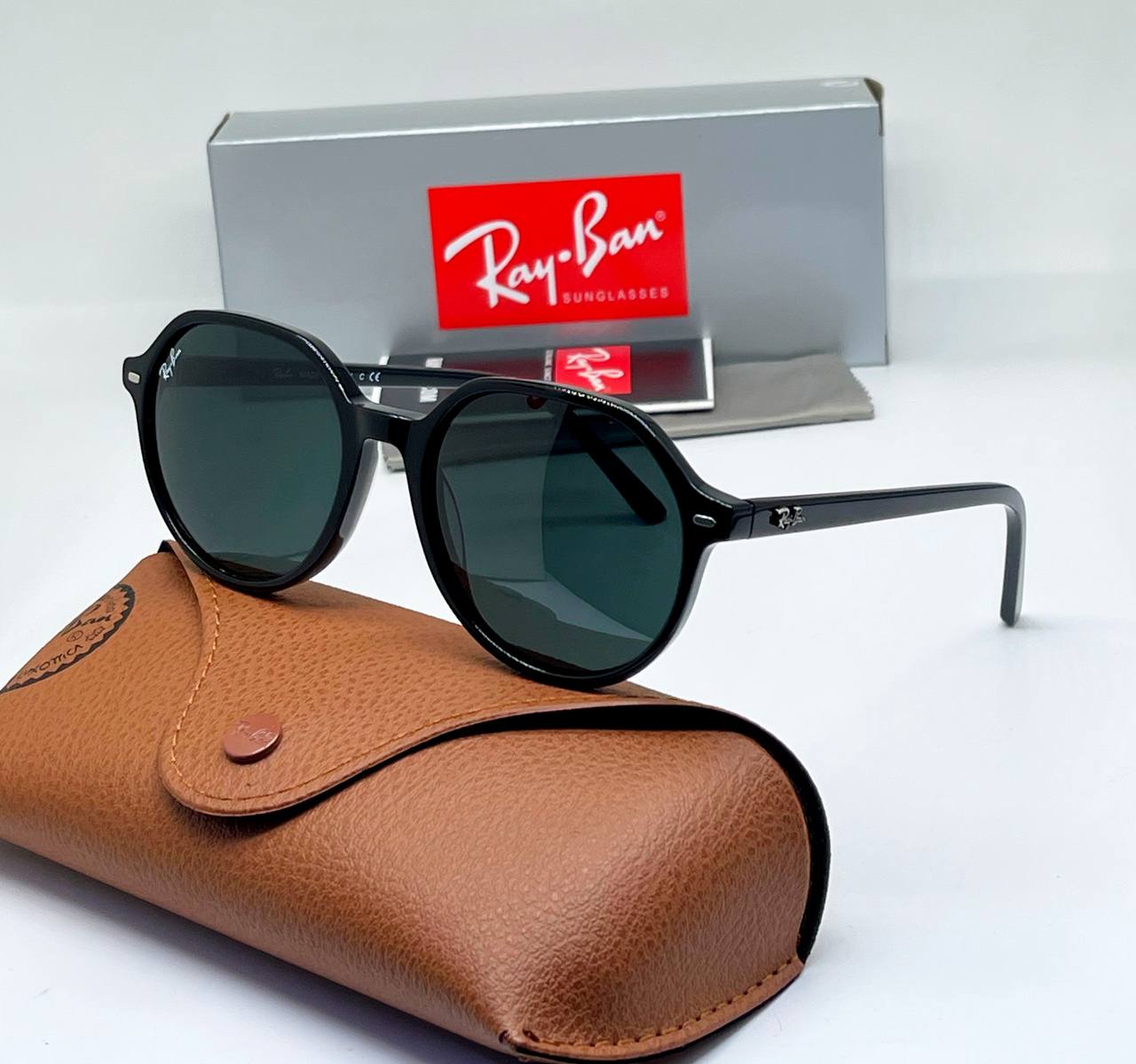 Lunette Solaire Ray Ban RB6944