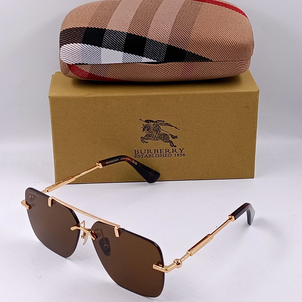 Lunette Solaire De luxe Burberry BR7315
