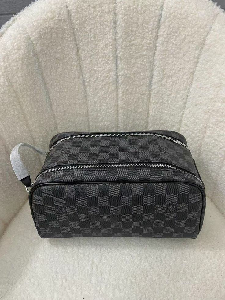 Trousse Louis Vuitton En Vrai Cuir