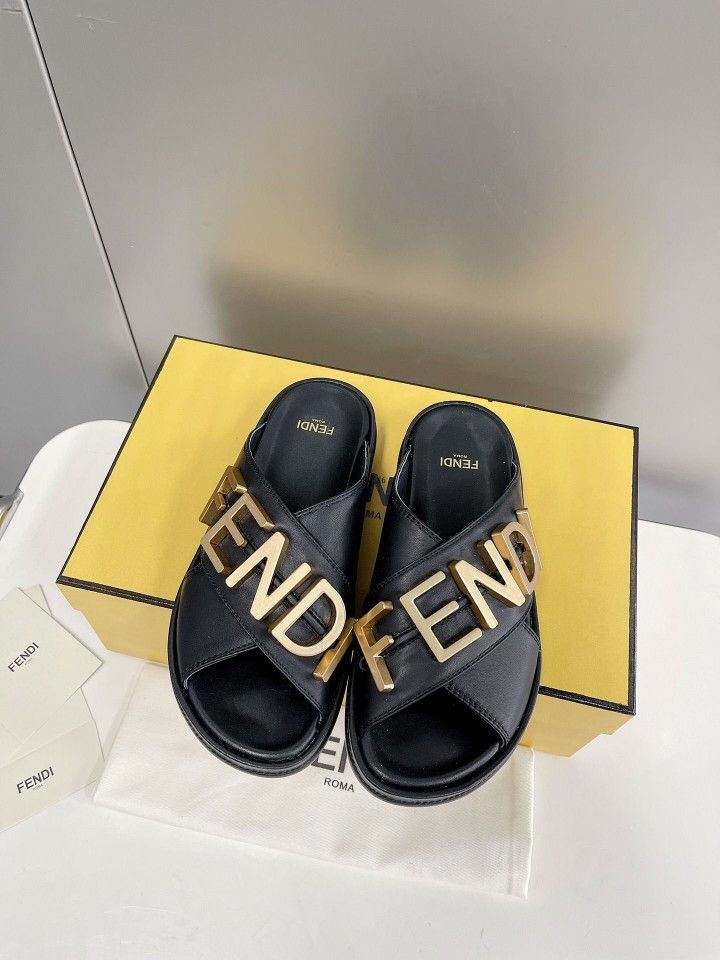 Mule Fendi Fendigraphy En Cuir