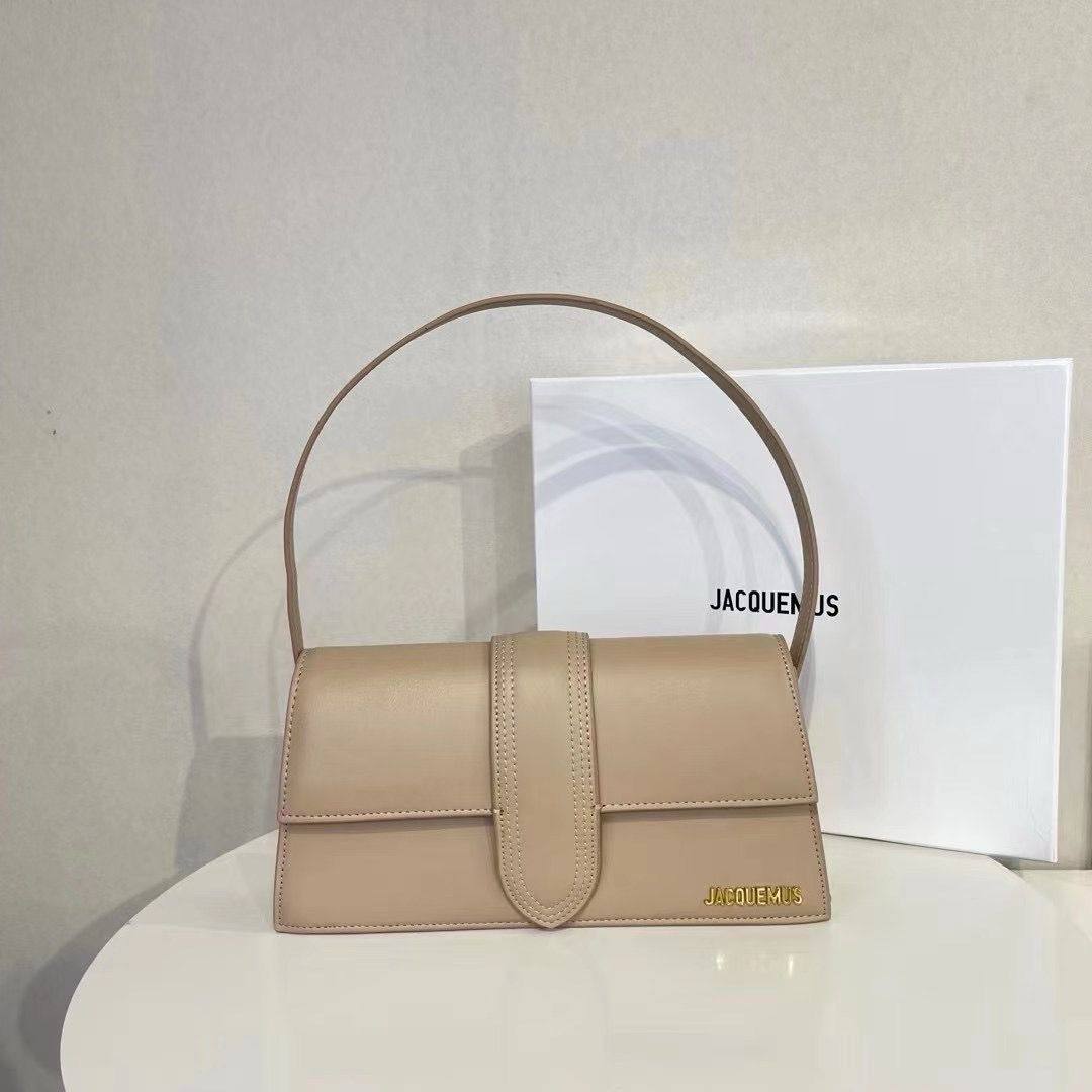 Sac Chic Jacquemus en Couleurs