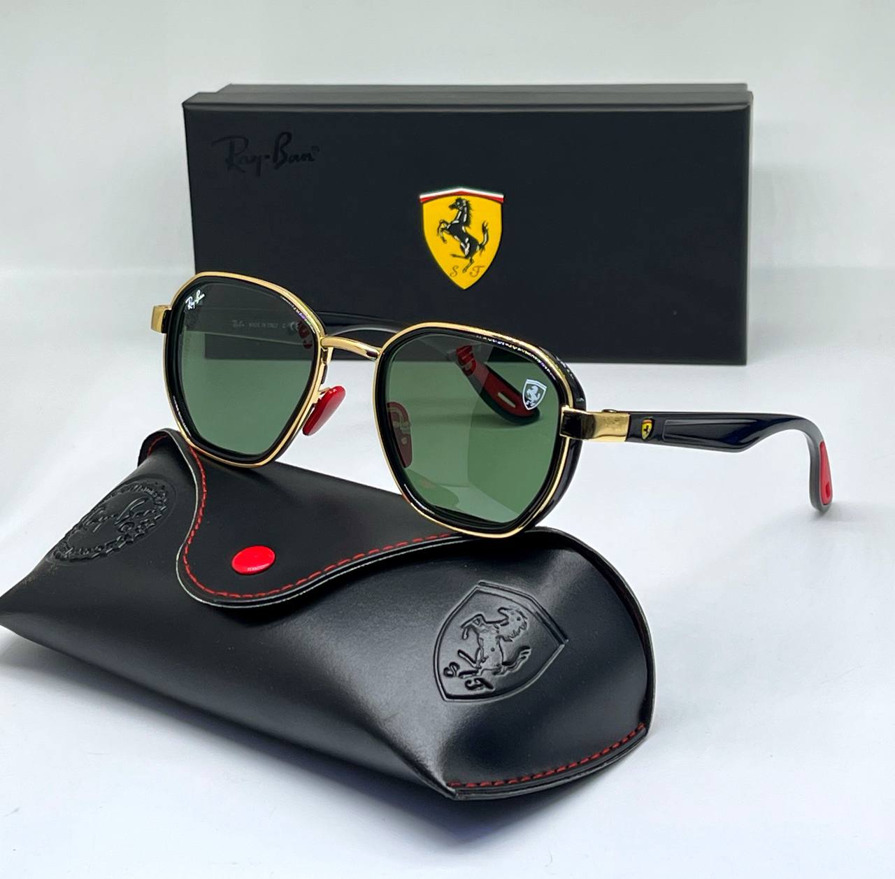 Lunette Solaire Ray Ban Ferrari RB6541