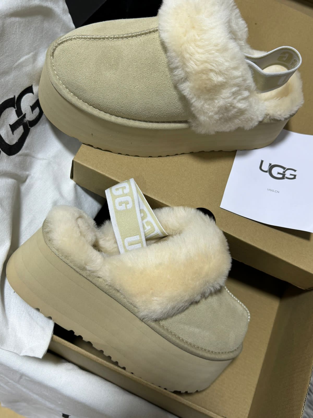 Pantoufle UGG Tendance