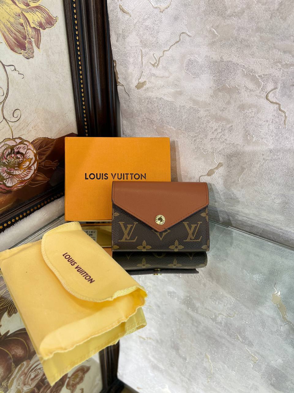 Porte feuille Louis Vuitton en Couleurs