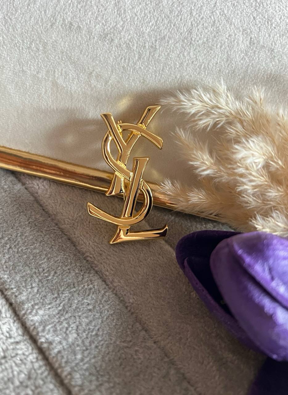 Broche de Luxe Yves Saint Laurent