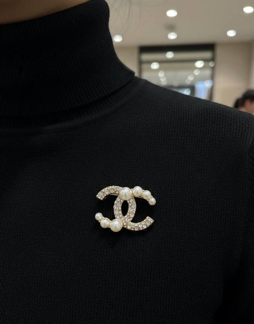 Broche Classique Chanel Inoxydable