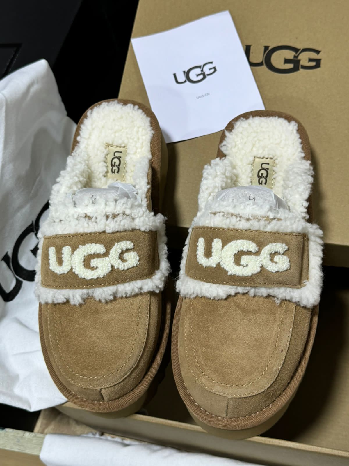 Pantoufle UGG Pour Femme