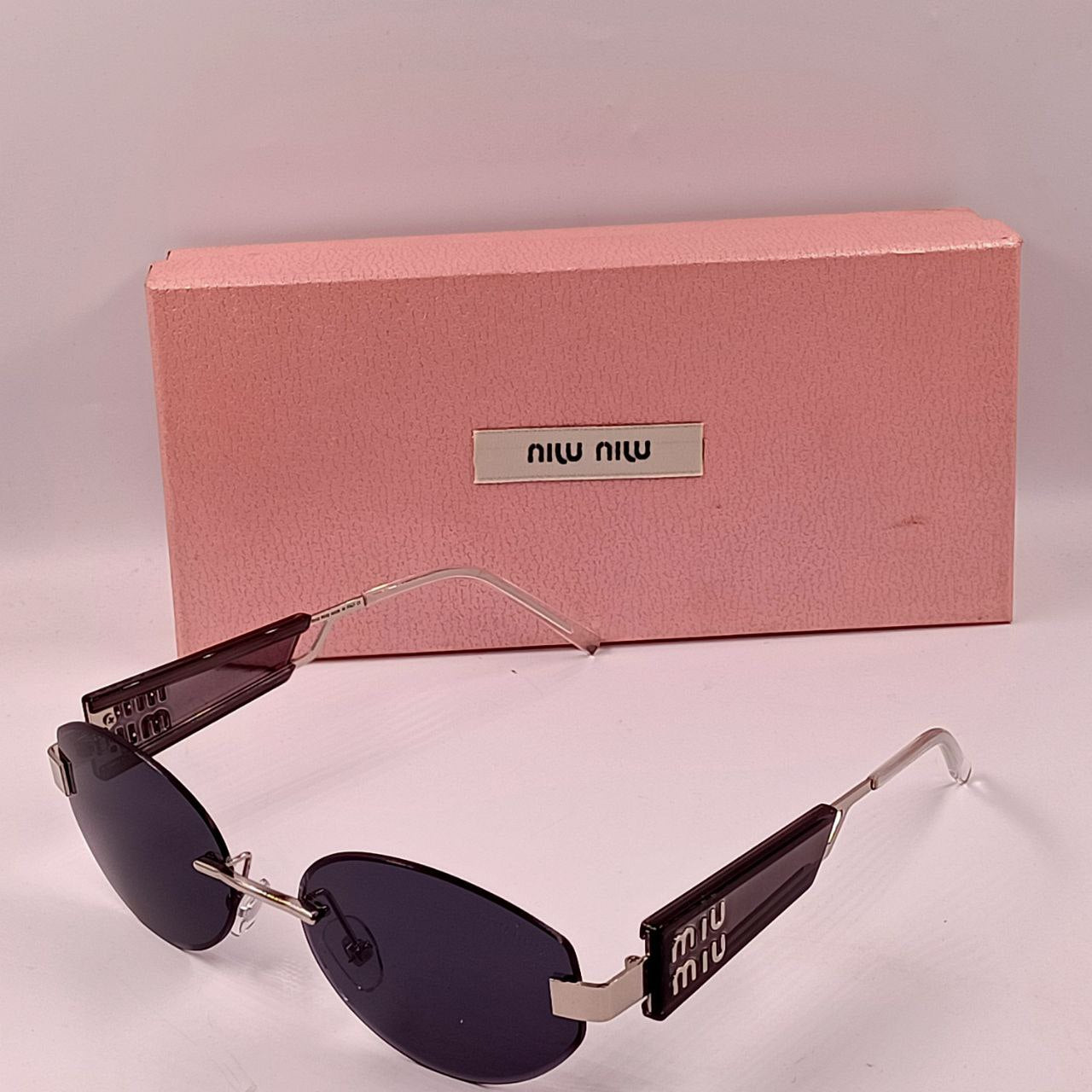 Lunette Solaire Miu Miu MM9087