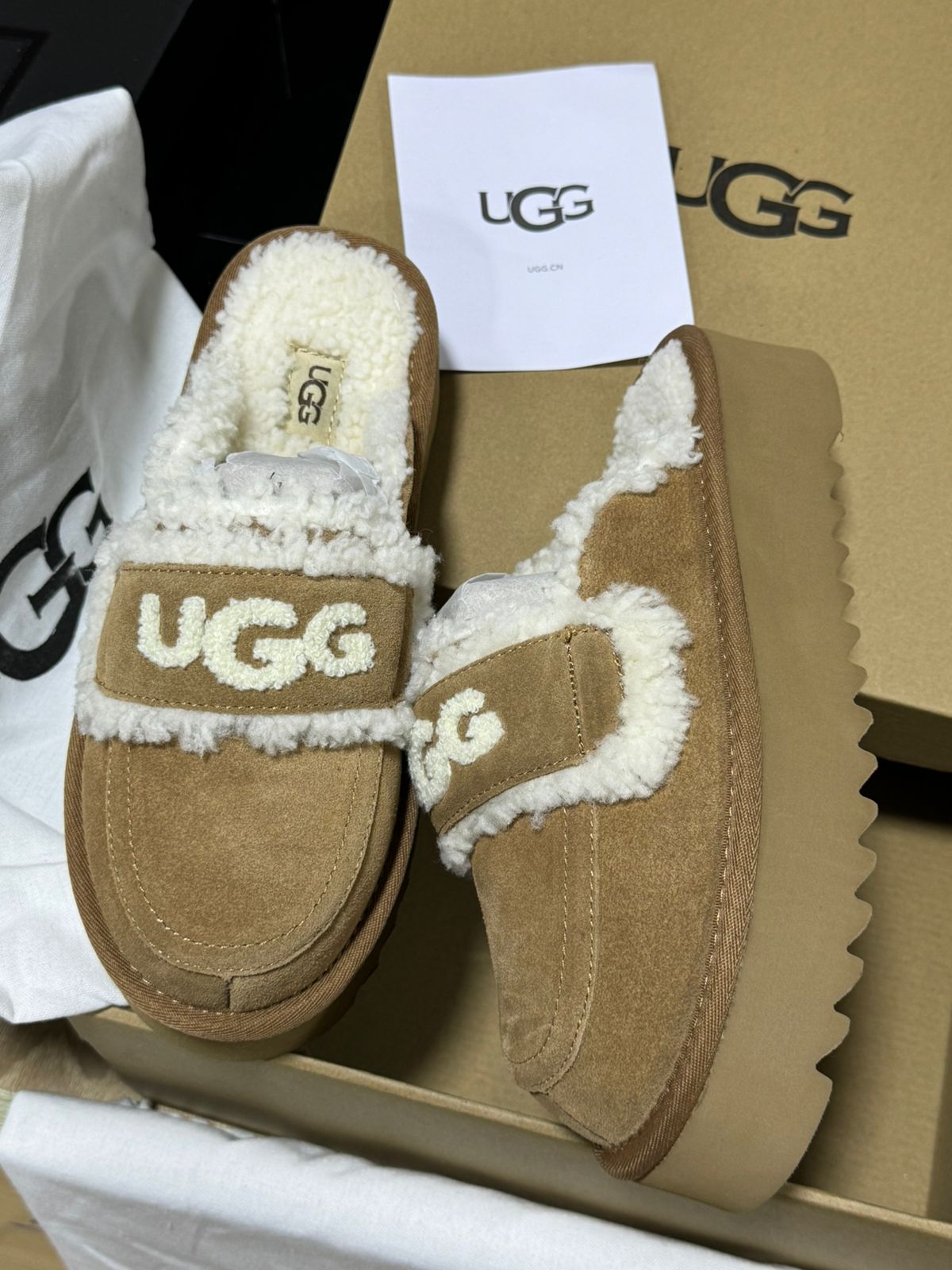 Pantoufle UGG Pour Femme