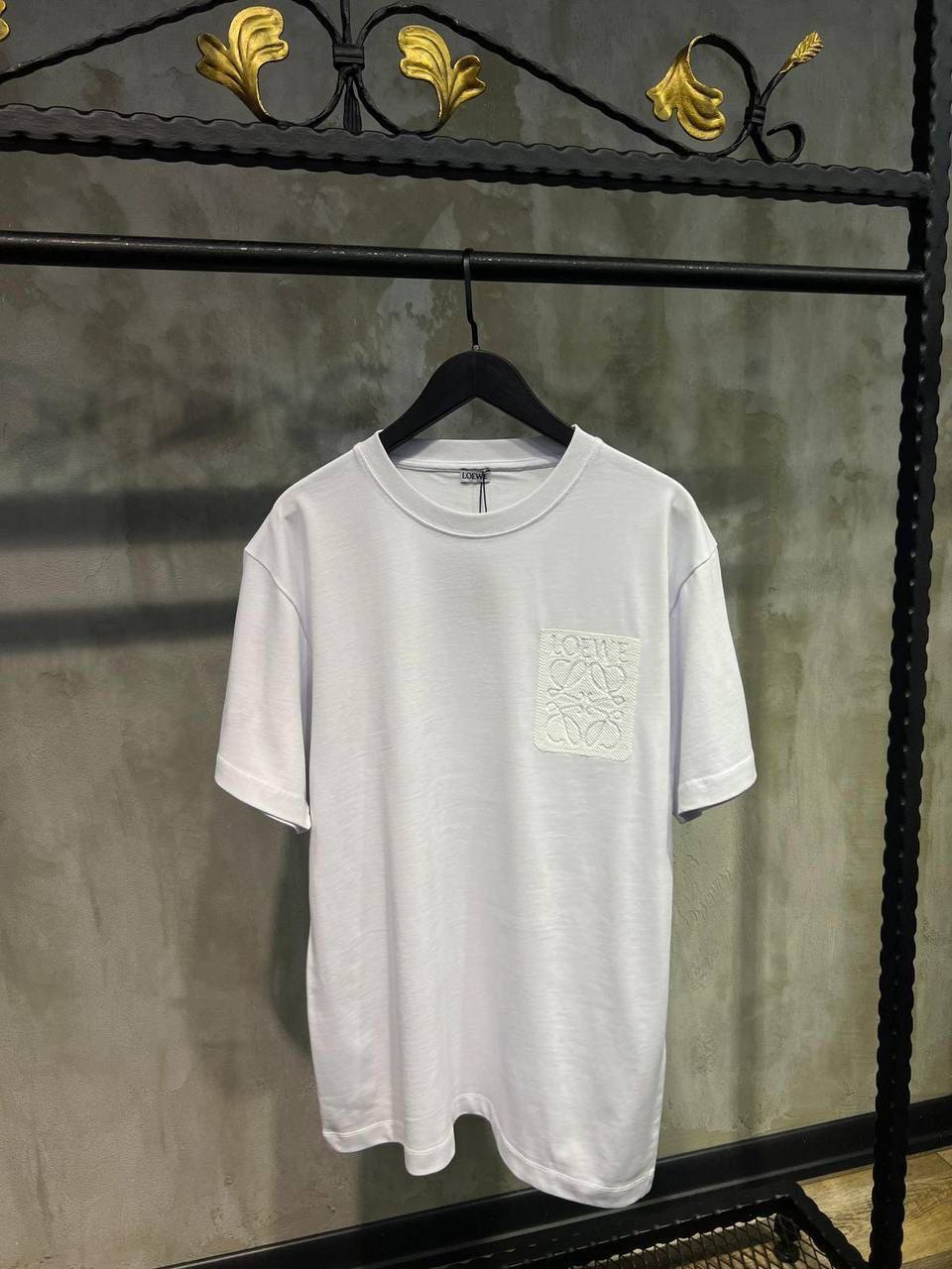 Une Selection de T Shirt Loewe en Coton
