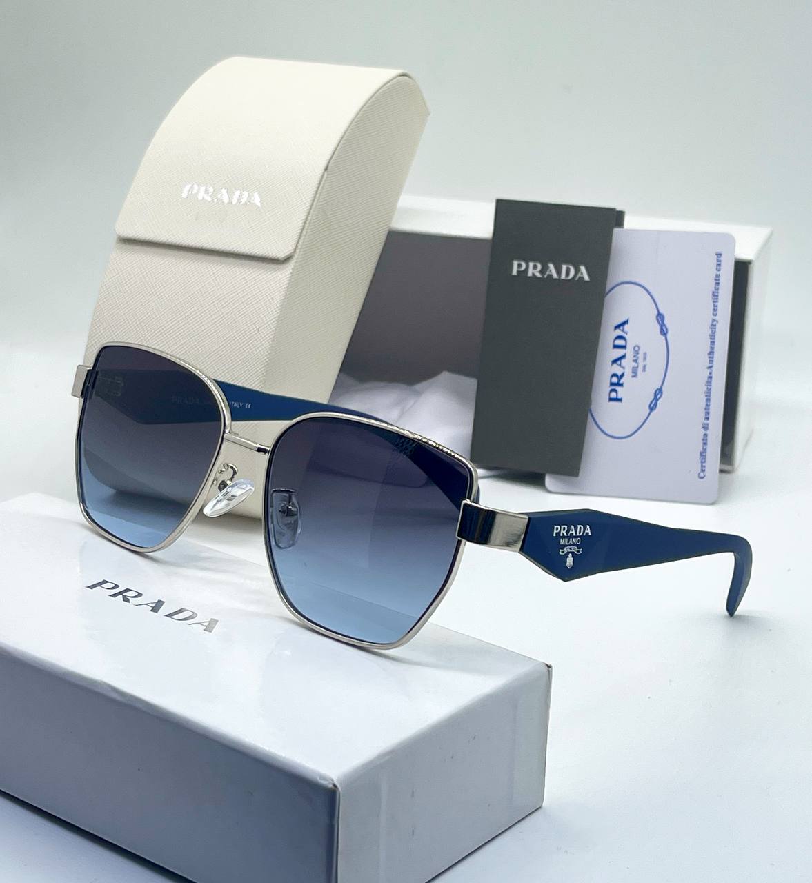 Lunette Solaire Prada PR41zs