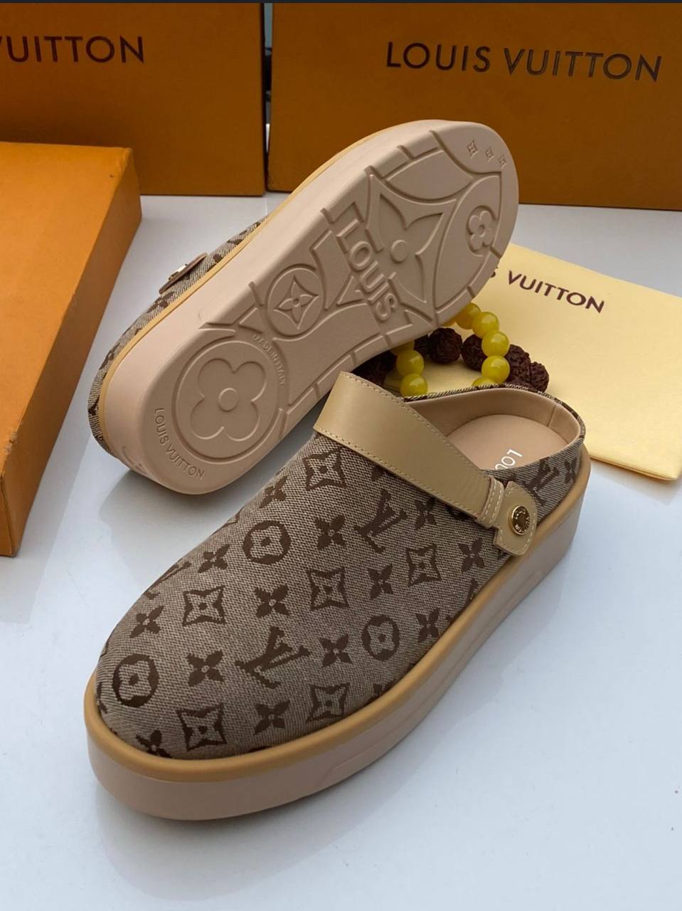 Sabot Mule Louis Vuitton