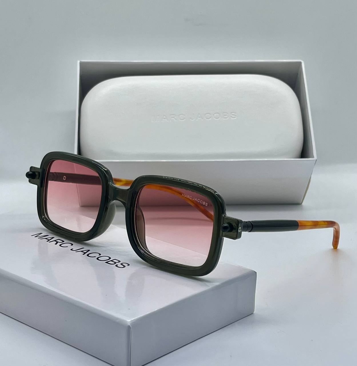 Lunette Solaire Marc Jacobs MJ7640