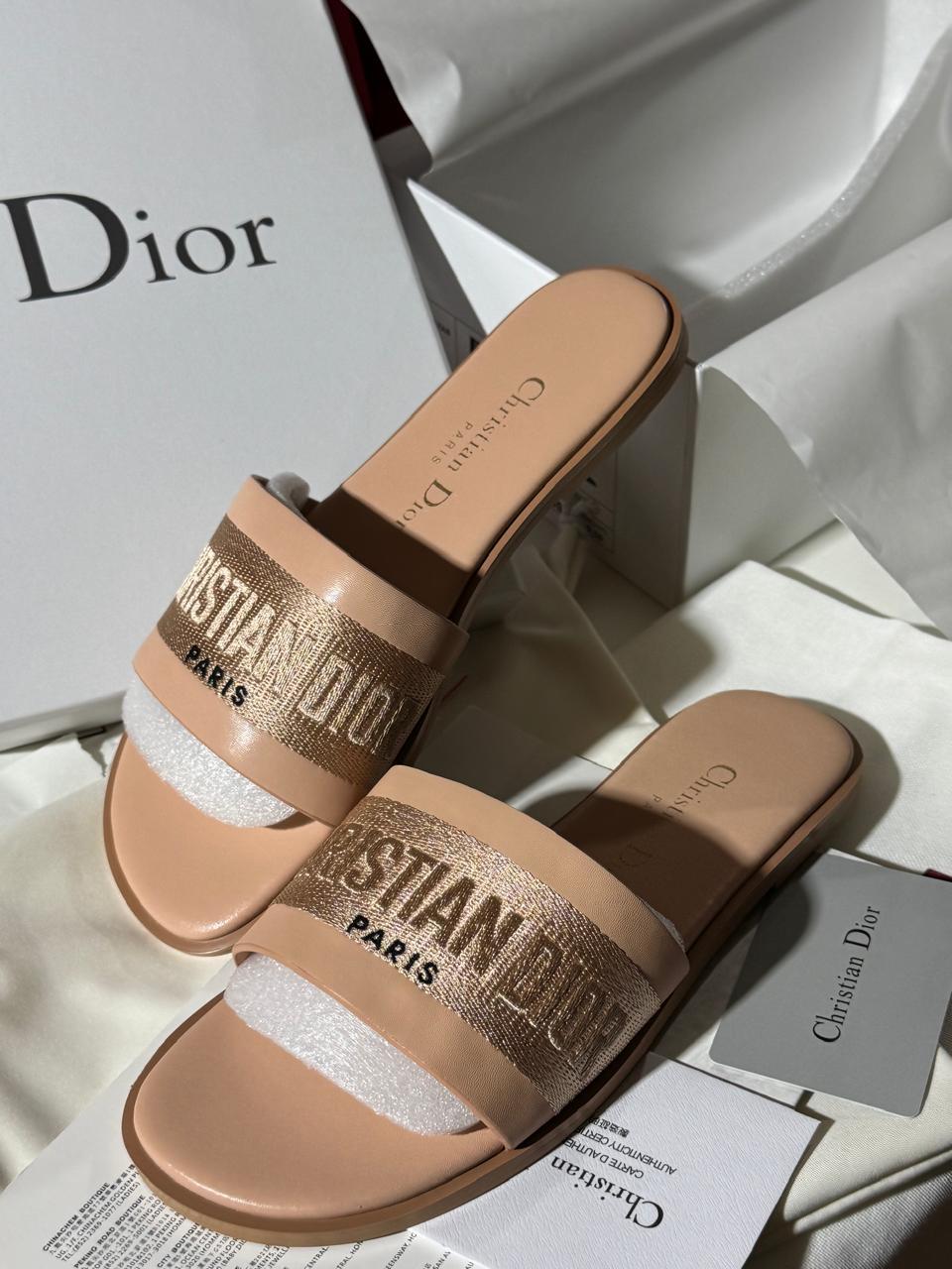 Sandale Plate Christian Dior en Cuir