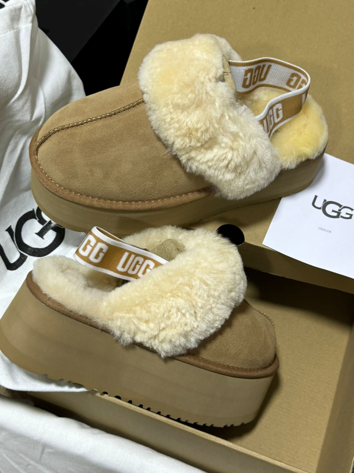 Pantoufle UGG Tendance