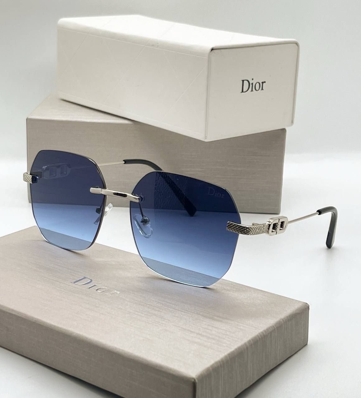 Lunette solaire Christian Dior CD4520