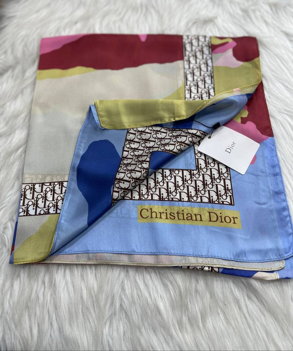 Châle Christian Dior Semi Soie CD3421
