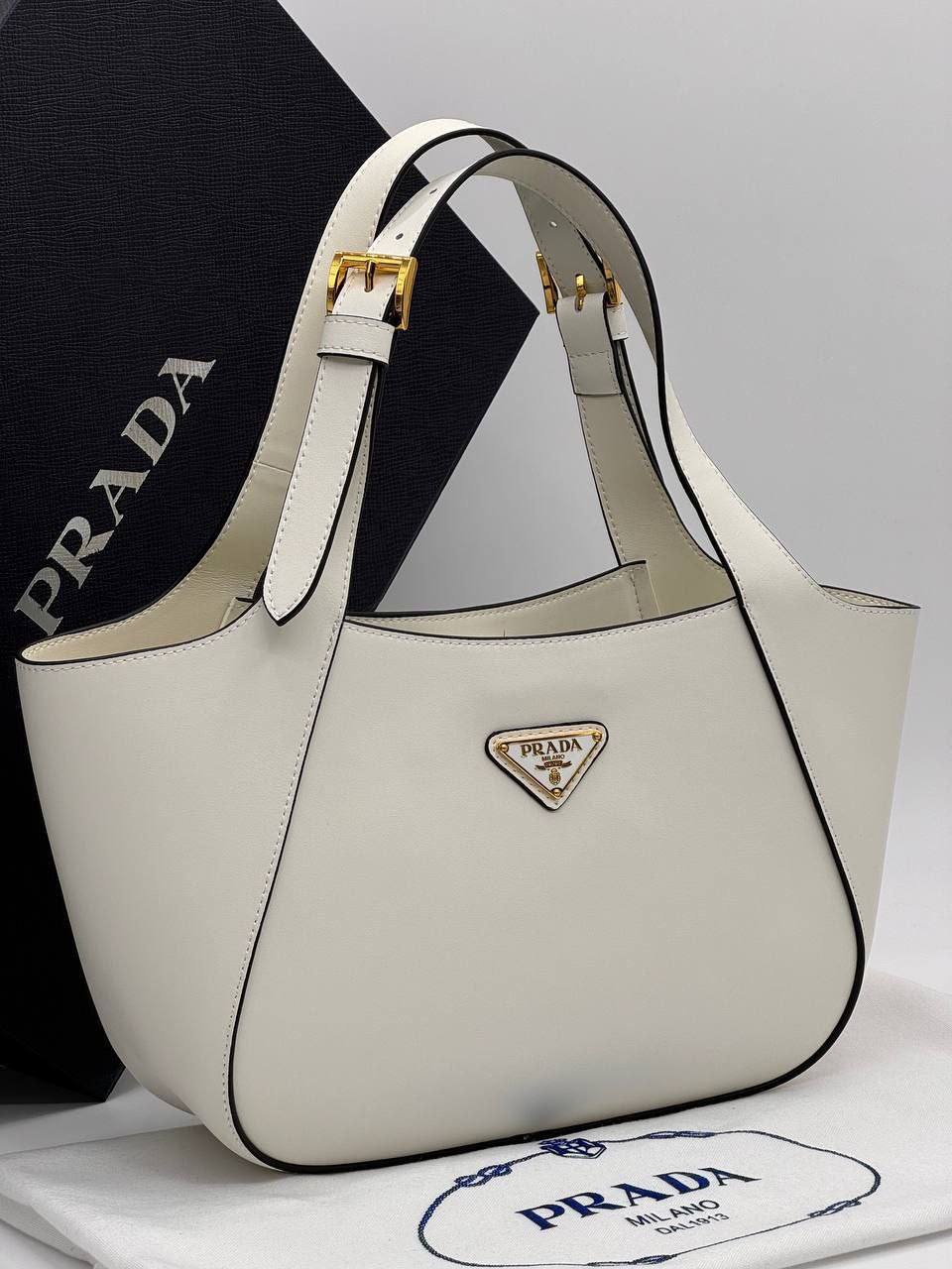 Sac Prada Chic en Vrai Cuir
